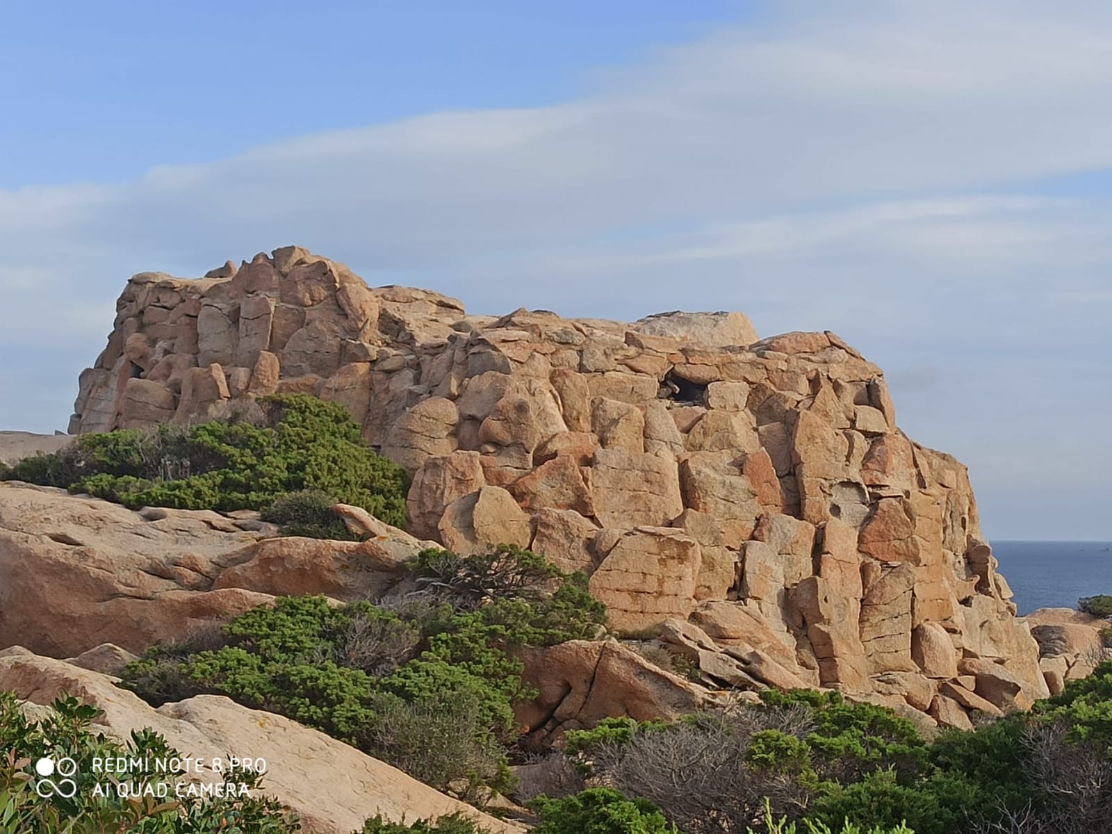 noleggio affitto gommoni e barche, La Maddalena Arcipelago, Caprera, Spargi, Santa Maria, Santo Stefano, escursioni gite trekking Fortesse militari.